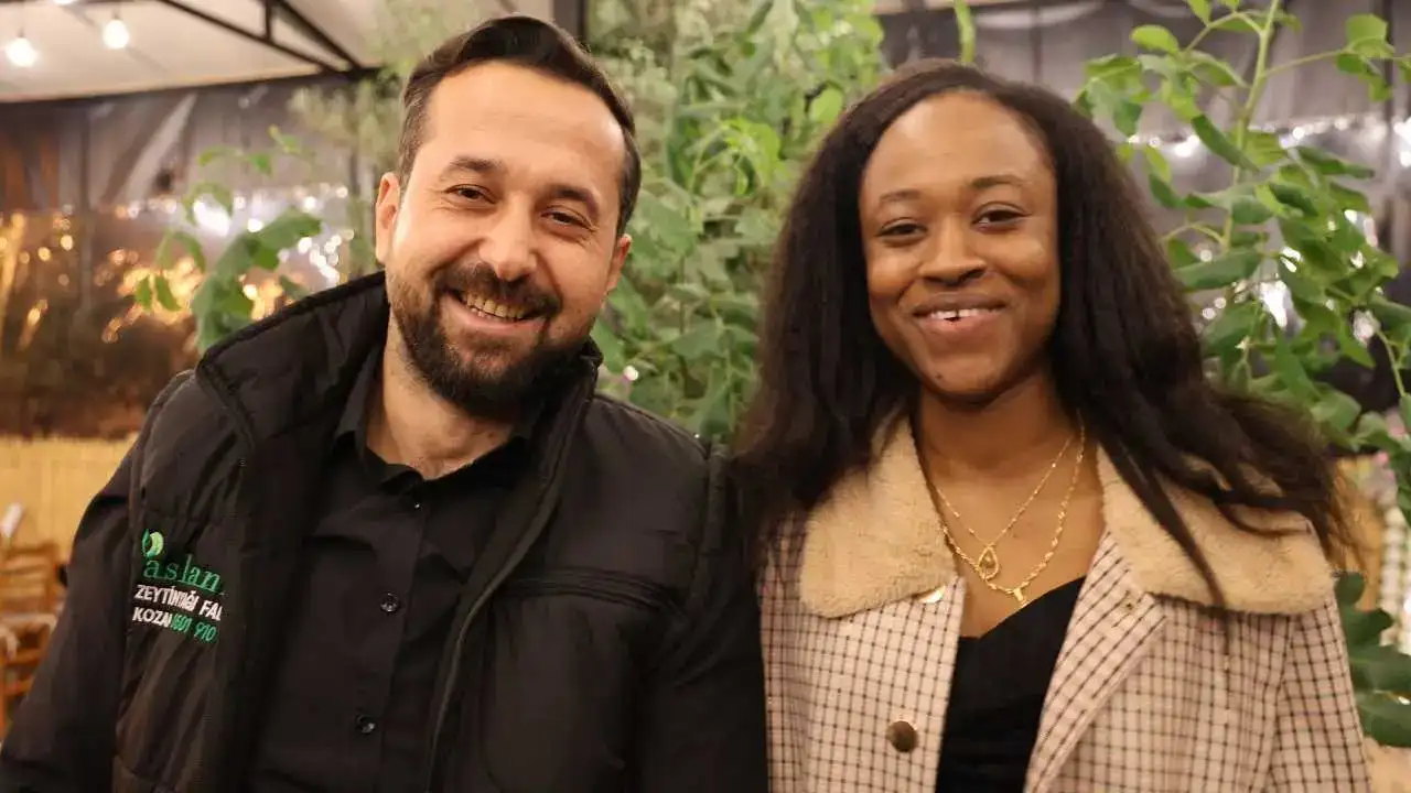 Afrika’dan Türkiye’ye Uzanan Aşk: Adana’da Kültürler Buluştu! 4